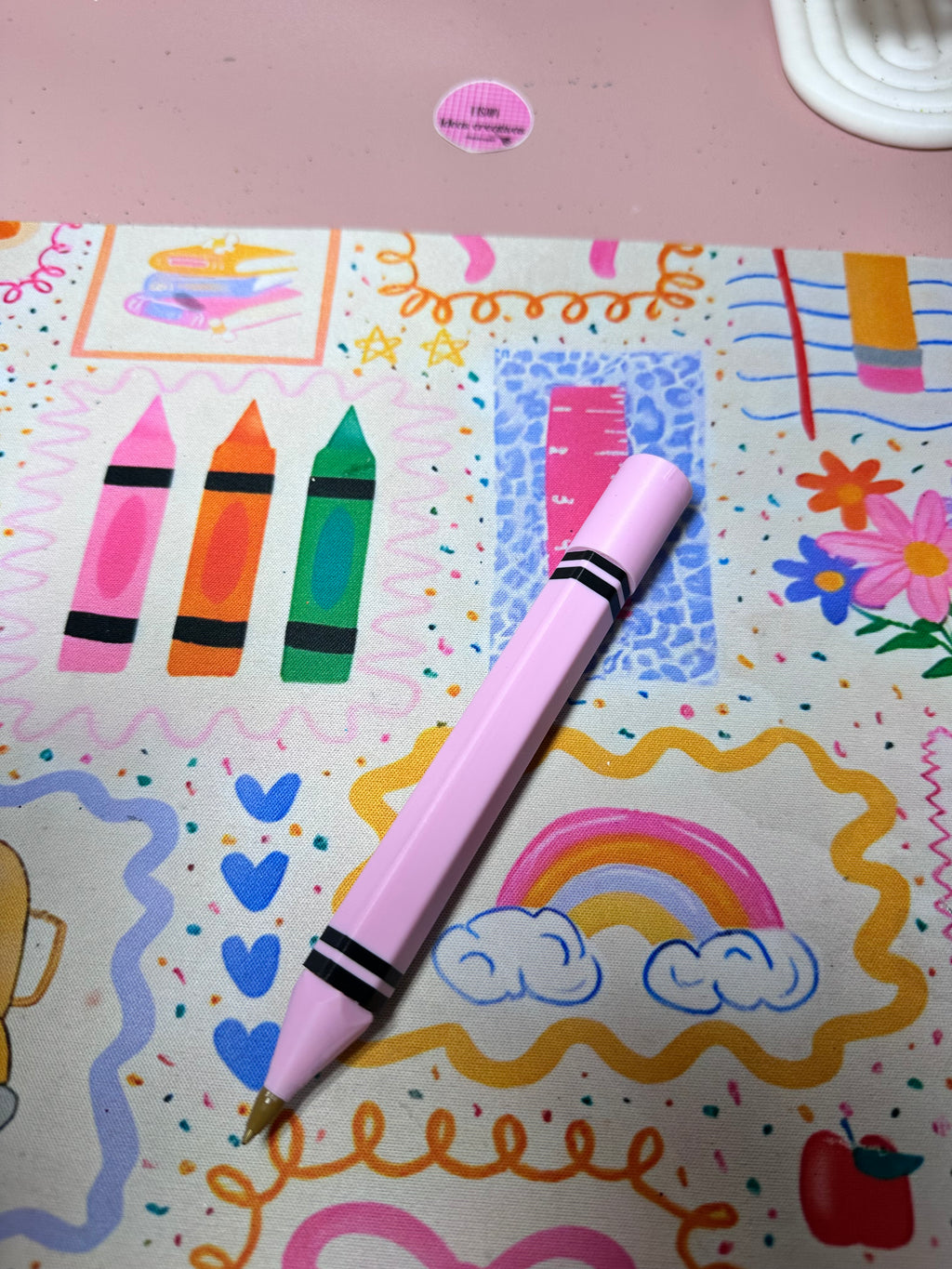 ✏️ 🖍️Pluma Modelo Lápiz/Crayola Gigante – Compatible con Tintas BIC