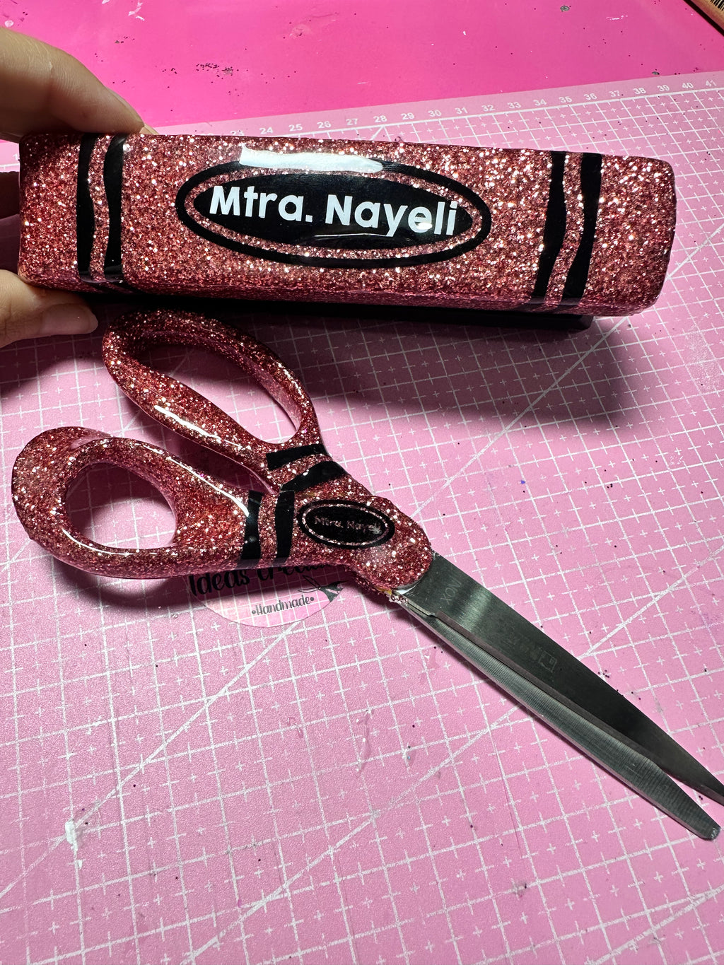 Engrapadora + tijeras MODELO CRAYOLA