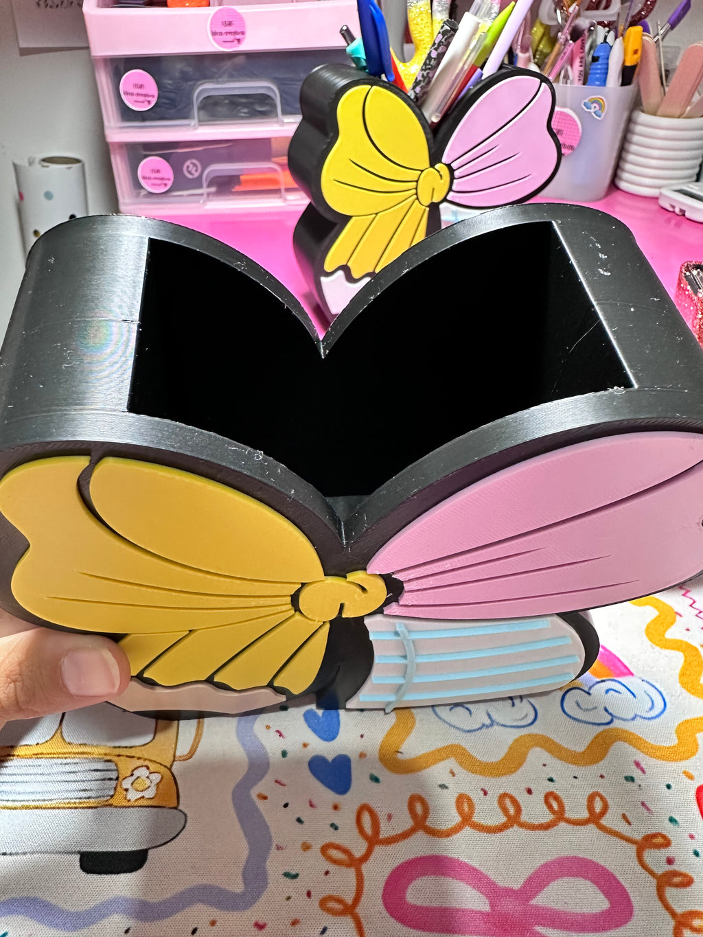 Porta lápices diseño moño 🎀