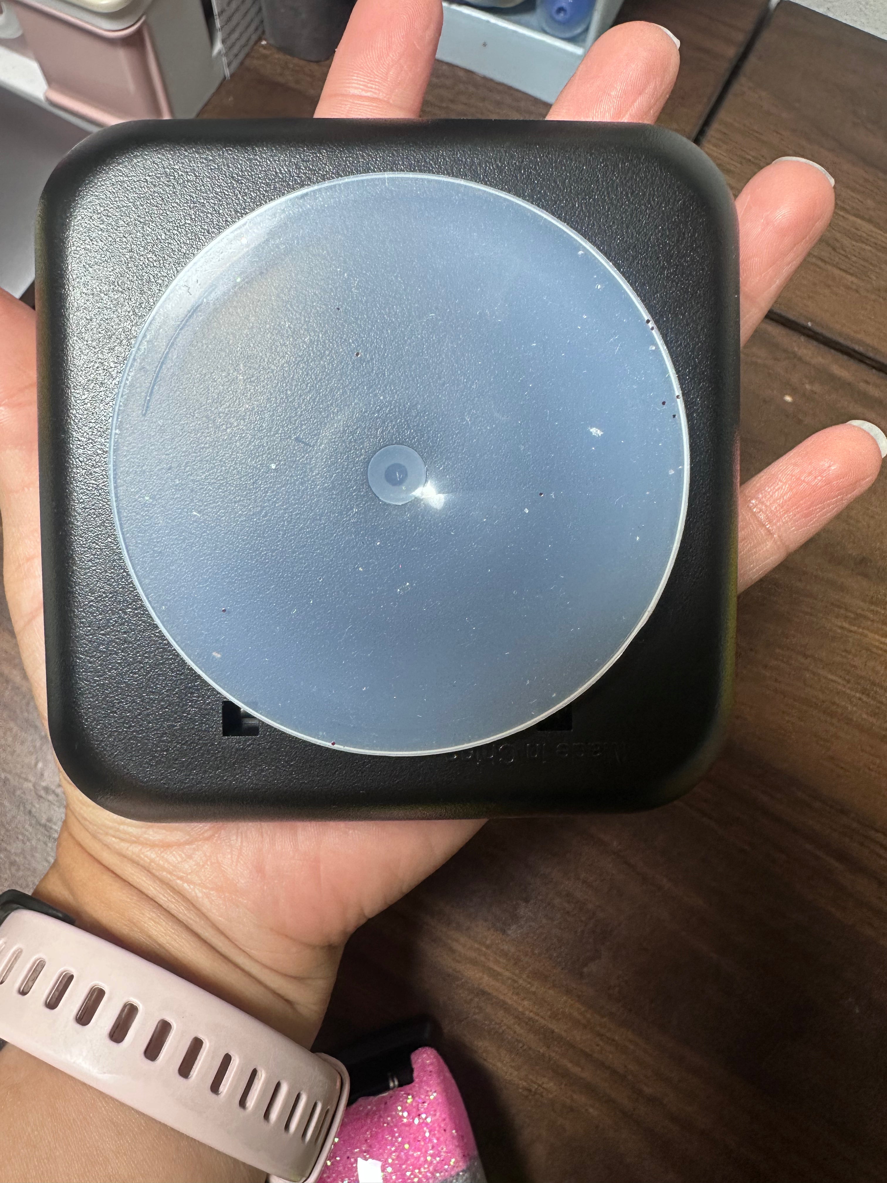 Dispensador de Post it Modelo crayola 🖍️INCLUYE BLOC DE NOTAS