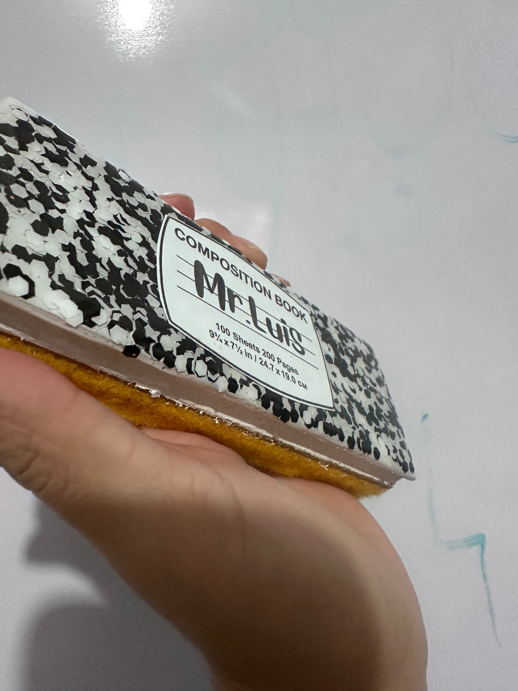 Borrador de pizarrón Modelo Composition Book 📓