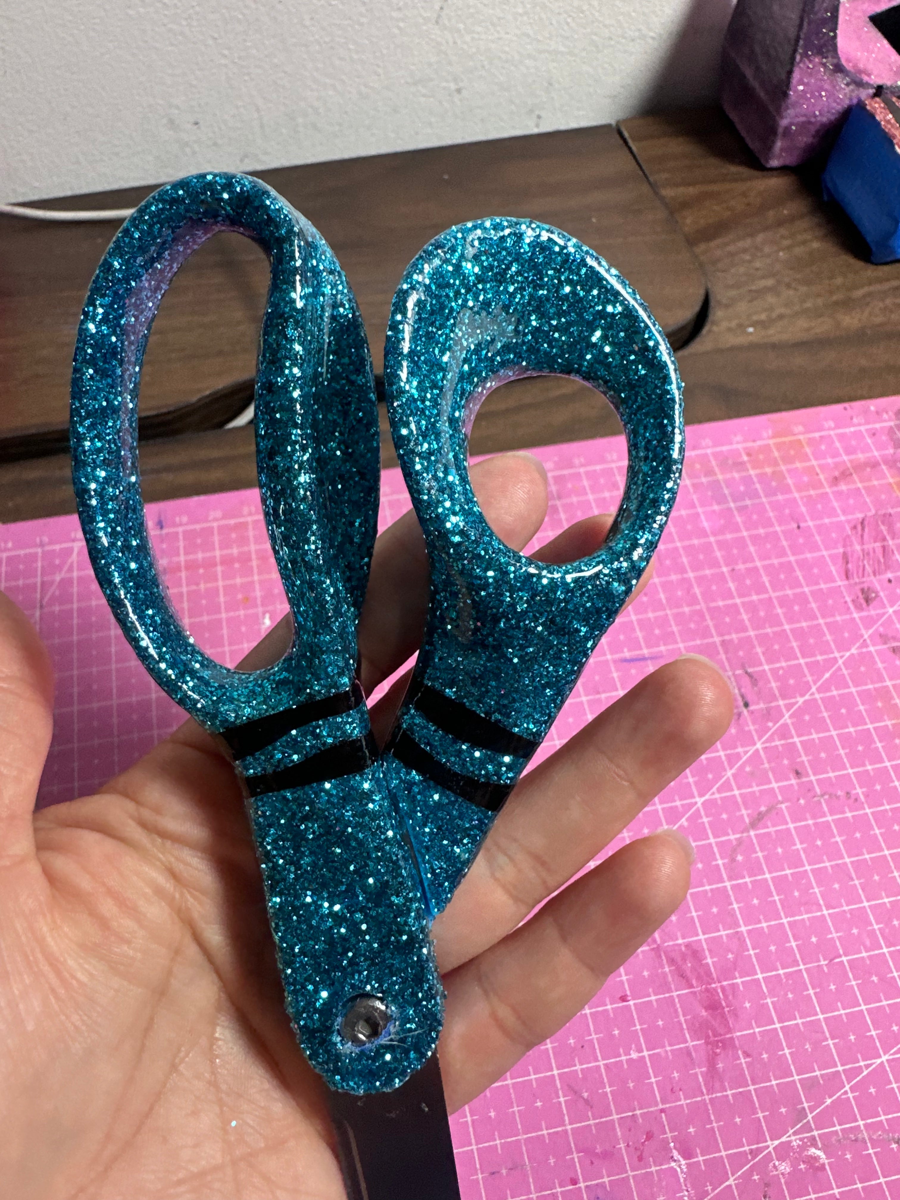 Tijeras personalizadas 7"